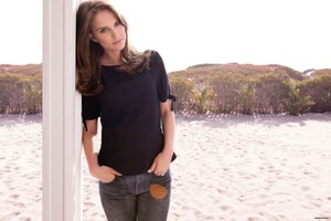 natalie-portman-photoshoot-2012-fa-0.jpg