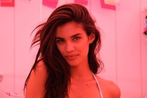 sara-sampaio-pink-nation-spring-break-beach-party-destin-florida-march-2014_2.jpg