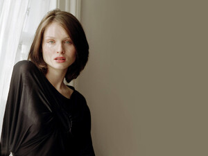 sophie-ellis-bextor_gqyaqct2kqh.jpg