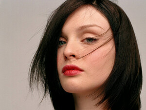 sophie-ellis-bextor_mbuhhtahy8m.jpg