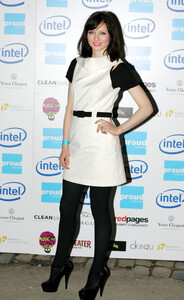 sophie-ellis-bextor_v2semcanbu7.jpg