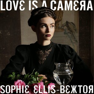 sophie_ellis_bexter_love_is_a_camera.jpg