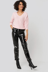 trendyol_v_neck_sweater_1494-002563-0015_03c.thumb.jpg.e9ed04651ff24251652cbfbf53de7592.jpg