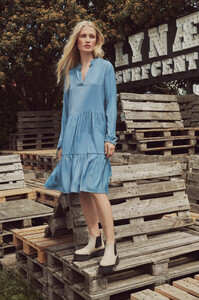 0medium-blue-denim-lilasz-dress.jpg