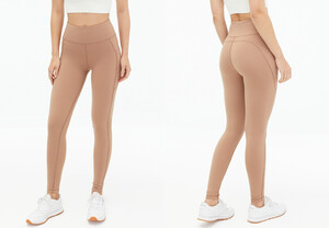 1028522865_CarolineKelley-Aeropostale2022AirSoftspunUltraHigh-RiseCurvyPocketLeggings2.thumb.jpg.21a560ddc4aaa4db1a7085c924923cf7.jpg