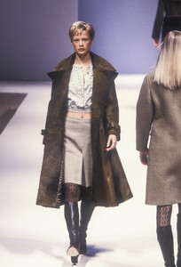 1327038817_MarniFW964.thumb.jpg.36f405ea137c9d1213be88cbbf8d8c9c.jpg