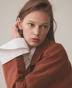 Eva Varlamova large-1556789844-be8c2a4dbfc06f659aeaf6d2f0bcd474.jpg