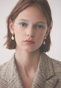 Eva Varlamova 5ba8a0a19cefb9c86539ce7d76cd3a3b.jpg