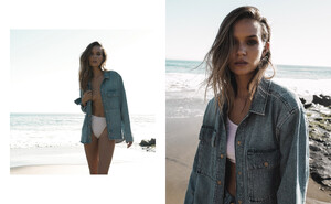 1693921799_JosephineSkriver-Triarchy2022_03_22.thumb.jpg.d4a4bd9426dda9d168f50dbba9d65e21.jpg
