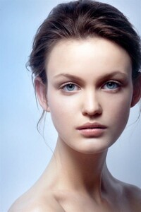 Inez Cislak large-1540210988-4e953e01de5e909fd9577ebf0c2e6730.jpg