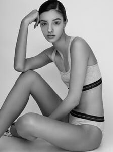 Lucy Markovic 4E073-495D-11C5-F680-445E39C22FE1.jpg