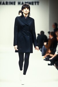 1872946264_KatherineHamnett1993WomenRTW12.thumb.jpg.55f1c5eb9fd9727b94de125f1a608f06.jpg