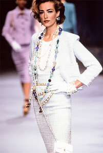 1992-chanelSS-11.jpg