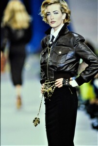 1992-chanelSS-8.jpg