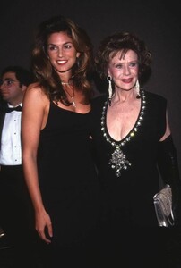 1993-CINDY-CRAWFORD-RUTH-WARRICK-Original-35mm.jpg