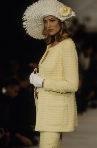 1993-chanelSS-11.jpg