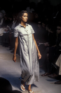 2053644060_JilSanderSpring19945.thumb.jpg.d2af560f60856d95258025b0417fdf14.jpg