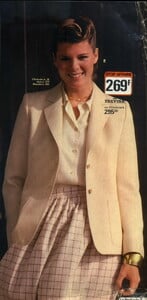 LaRedoute - 79PE - Pg139 - 01 - Martha Longley.jpg