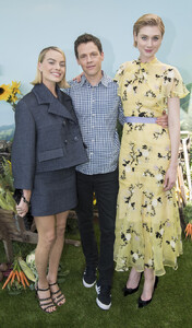 Elizabeth+Debicki+Peter+Rabbit+Australian+nT5dPIAIG_Ux.jpg