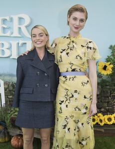 Elizabeth+Debicki+Peter+Rabbit+Australian+W_U30jKxCcqx.jpg