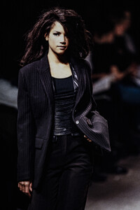 479643536_HelmutLang1992WomenRTW129.thumb.jpg.13f50d23b98973e7f233844164101d99.jpg