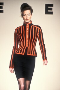 51742381_HerveLeger1992WomenRTW39.thumb.jpg.46cfc4c36d3f619d0c4216e6b05312c6.jpg