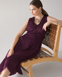 570314747ext2_large.jpg
