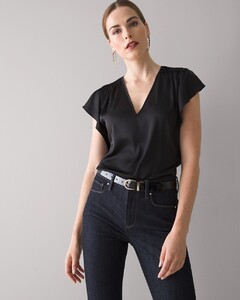570317207ext1_large.jpg
