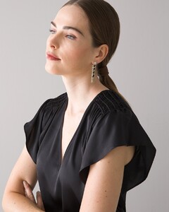 570317207ext2_large.jpg