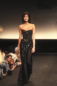 619919676_RalphLauren1995WomenRTW103.thumb.jpg.c78147eca552ef46b811918d3debe827.jpg