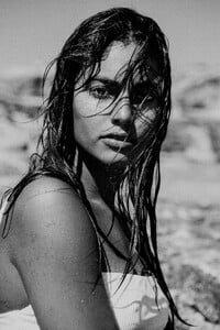 HALEY+HAWAII+MODEL+3 hay snyder.jpg