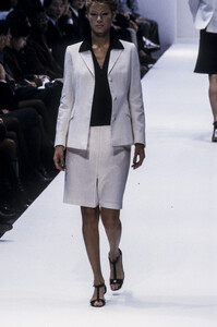 650323699_Callaghan1996WomenRTW108.thumb.jpg.6b7e517d29160f1cb912e09d970ec6d2.jpg