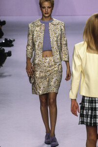 656116422_AnnaSui1996WomenRTW6.thumb.jpg.f9fcb41ead07c050c0ce69d3bc045fdc.jpg