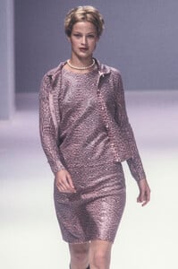 678770712_Blumarine1996WomenRTW44.thumb.jpg.dd1f8afa8b110d1b8083c67744f3d8cd.jpg