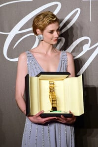 Elizabeth+Debicki+Trophee+Chopard+Ceremony+ga0ku4cy33xx.jpg