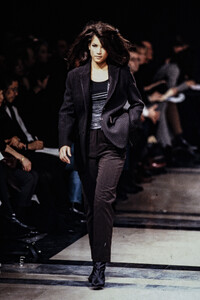 81974669_HelmutLang1992WomenRTW128.thumb.jpg.94eeed7d94854148690523ab313bc5ef.jpg