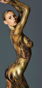 826212775_MarenTschinkelMarenTschinkel6.thumb.jpg.01356616d10d5049a3e9648fcbf42ea5.jpg