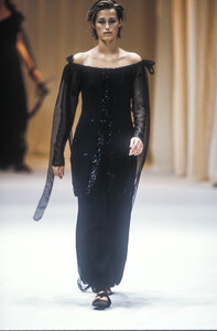 908051397_AlbertaFerretti1994WomenRTW138.thumb.jpg.dfd9fcec63b7e7a76c54d66f968ecb00.jpg