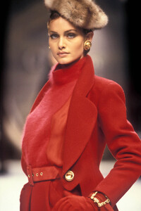 979803613_ChristianDior1993HauteCouture196.thumb.jpg.f65c1069f04f119a72247a286f271953.jpg