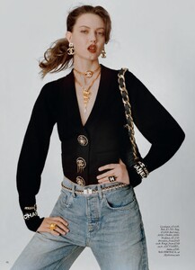 Vogue UK 05.2022-page-006.jpg