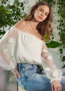 Cami_2405_900x.jpg