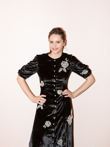 Felicity-Jones-Photoshoot-For-Coveteur-2018-007.jpg
