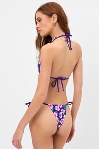 FrankiesBikinis-TiaTop-PurpleHibisucus-Back_750x.jpg