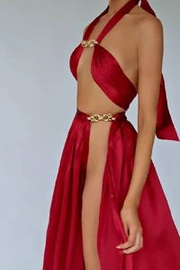 Iris-Gown-Set-Raspberry-Silk-Style-2_900x.webp