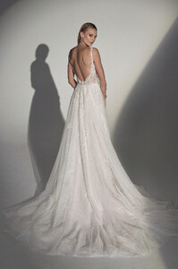 Justin-Alexander-Signature-Bridal-S23-74.jpg