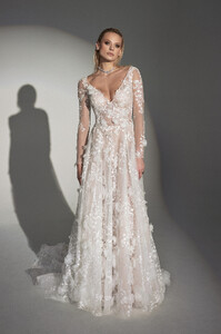 Justin-Alexander-Signature-Bridal-S23-86.jpg