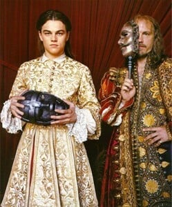 Leonardo-DiCaprio-and-John-Malkovich-Publicity-Shot-the-man-in-the-iron-mask-6399897-333-400.thumb.jpg.a5fe2137e1a2c6657e254d20921f8765.jpg