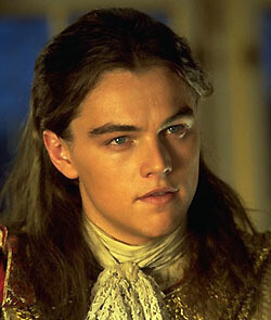 Leonardo-dicaprio-the-man-in-the-iron-mask-19745502-250-295.jpg.d5d61a65dd304340c8de3e3e27aa0cd4.jpg