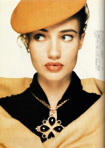 MarieClaireJ1990DEC070.thumb.jpg.5461015f7241cf227df9cd0f2a83ec27.jpg