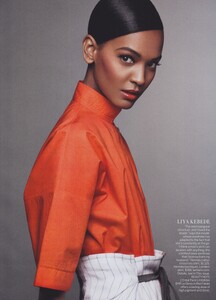 Tails_McDean_US_Vogue_April_2012_04.thumb.jpg.fc3847743dc2b0082cf94c6251d551ac.jpg